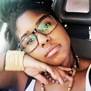 Meet your Posher, Shine